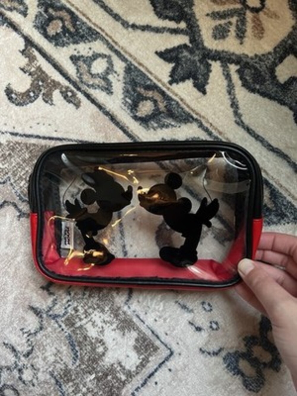 Disney Mickey & Minnie Kissing Cosmetic Bag